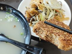 -万红路羊汤烧饼店(将台路店)