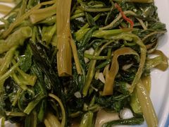 -品泉餐厅·大盆鱼·走地鸡