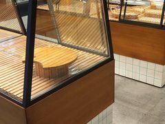 -Dough&Joe团憩(瑞虹天地月亮湾店)