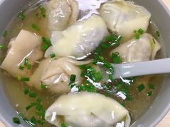 香菜木耳肉馄饨-顶巧鸡汤馄饨(虹口总店)