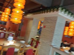 -张家卫·阳江菜·小海鲜(肥婆湾桥店)