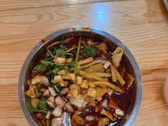 -柳州肥姨妈大骨螺蛳粉(东靖路店)