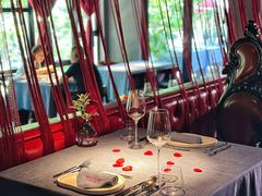 -弦月窗LUNETTE BY AMANDA(复兴路店)