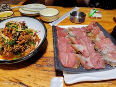 -老滇山寨•云南特色菜•地方菜•民族风情歌舞表演(金碧店)