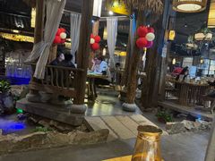 -花溪雨·森林餐厅(石基店)