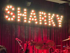 -鲨鱼美式餐厅酒吧Sharky