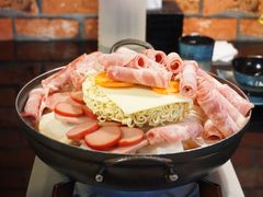 -炙韩料理·部队锅专门店