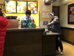 -星巴克(北京西站5号候车室)