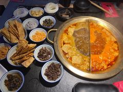 -九鼎轩脆毛肚火锅(南京东路店)