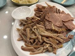 -高玛纳驴肉火烧(一世界店)