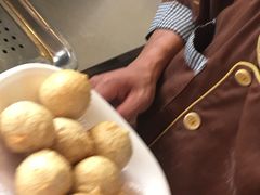 小榄炸鱼球制作-石岐佬中山菜馆(张溪店)