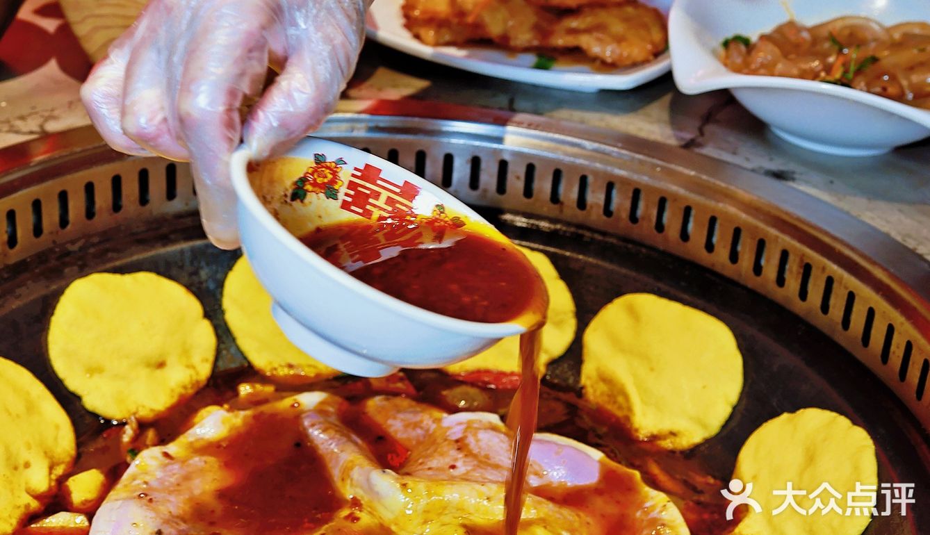 上海｜被东北朋友带来吃的铁锅炖。。。香😭了！