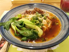 鸡汤面-咖啡苑自助餐厅·中国大饭店
