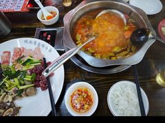 -顺水湾·牛肉牛杂火锅(驾鹤店)