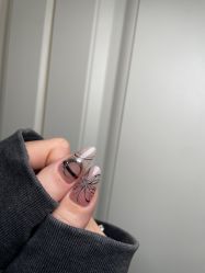 -猪猪女孩日式美睫美甲