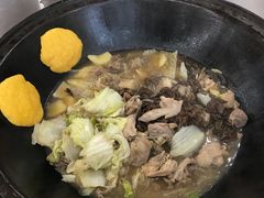 -粘豆包柴火铁锅炖