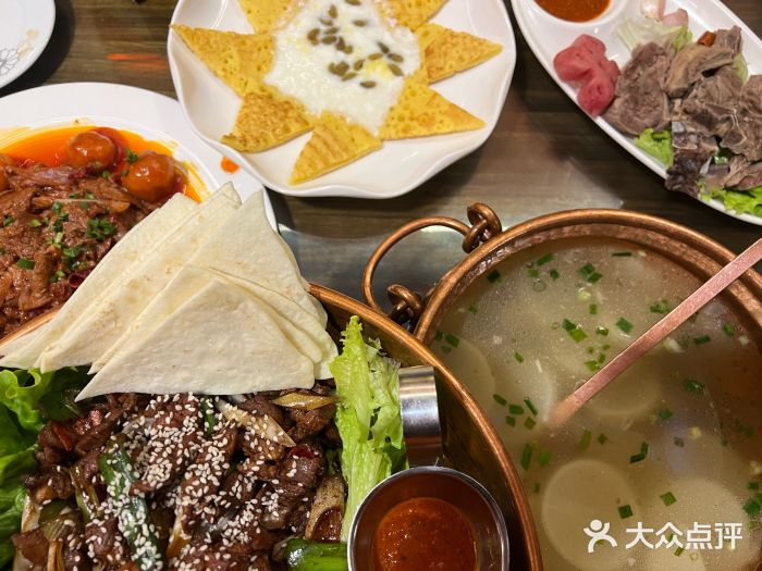 吉祥圣雪藏餐图片