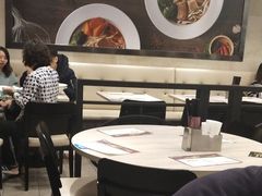 大堂-康师傅私房牛肉面(马泉营奥莱店)