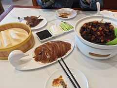 -梅利汴京烤鸭•开封豫菜地标店(铁北街店)