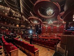 -交通银行前滩31演艺中心