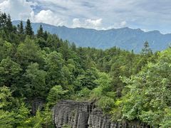 -梭布垭石林景区