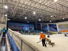 -绍兴启迪乔波冰雪世界