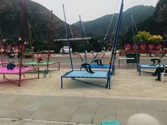 -百里峡七彩艺术小镇