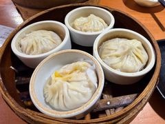 -莱莱小笼·乔艾