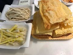-小骨煲金华砂锅(转塘金街美地店)