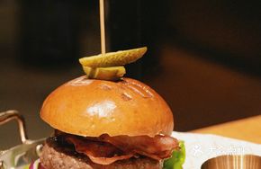 Signature Australian M5 Wagyu Cheeseburger