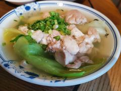 脑花烧豆腐-肖四女·江湖菜(临港店)