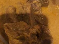 咖喱牛腩饭-翠华餐厅