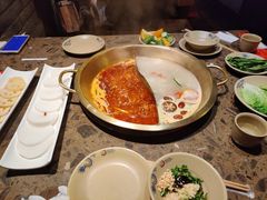 -小龙坎火锅(湖滨银泰in77店)