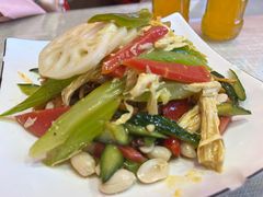 -大嘻咹biangbiang面(历史博物馆店)