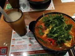 -肥汁米蘭香港米线(定西路店)