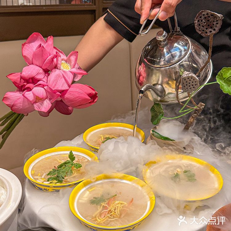 逛完洛邑古城直奔！！洛阳豫菜就选他家！！！
