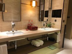 -上海衡山路十二号华邑酒店