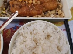 酱香无骨烤鱼饭-鲲少爷烤鱼饭.螺蛳粉·清真(爱琴海店)