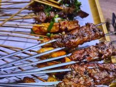-街角等你.大连海鲜烧烤.经典铁板海鲜串(西安路店)