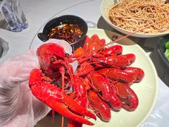 -巴厘龙虾·榜首油焖大虾(音乐学院·沿江酒馆店)