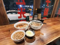 -矮子粉店1985·长沙米粉(湘春路店)