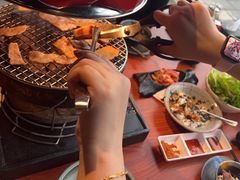 -山之屋炭火烧肉·生啤畅饮(大朗万科中央公园店)