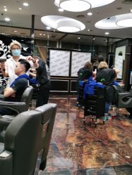 -八佰伴8008星级形象店