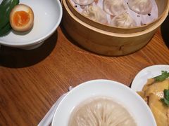 鲜肉小笼-苏小柳手工点心(人民广场分院)