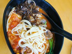 -三千粉牛肉米粉(来客茂店)