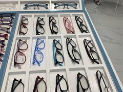 -沫芮眼镜·蔡司·依视路·尼康明月(环创店)