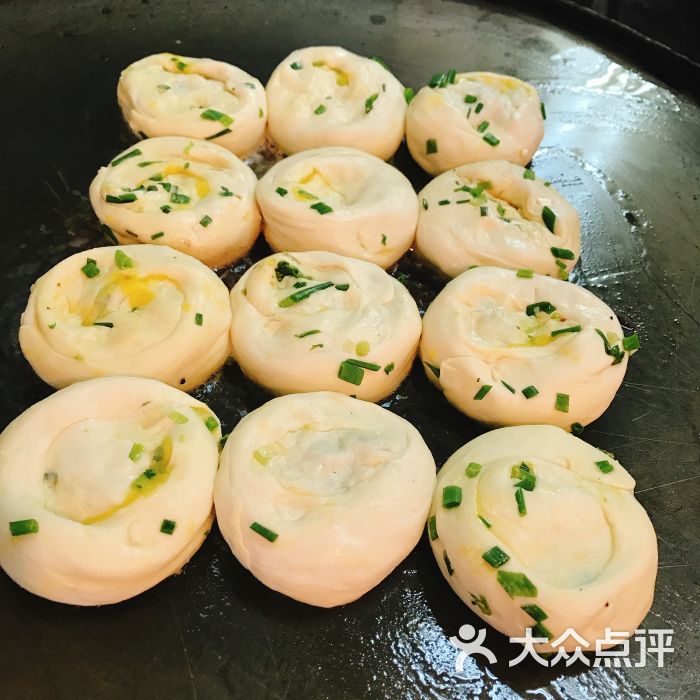 李向阳葱油饼图片