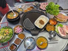 -玄希浪漫厨房·韩料烤肉(湖滨银泰in77店)