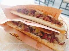 -河间正宗驴肉火烧(听海居店)