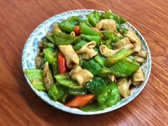 -胡子饮食店